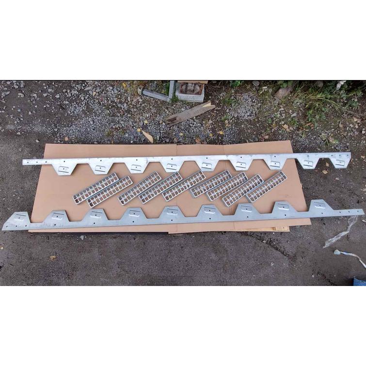 Kattoporras 2,8m, 9 askelmaa